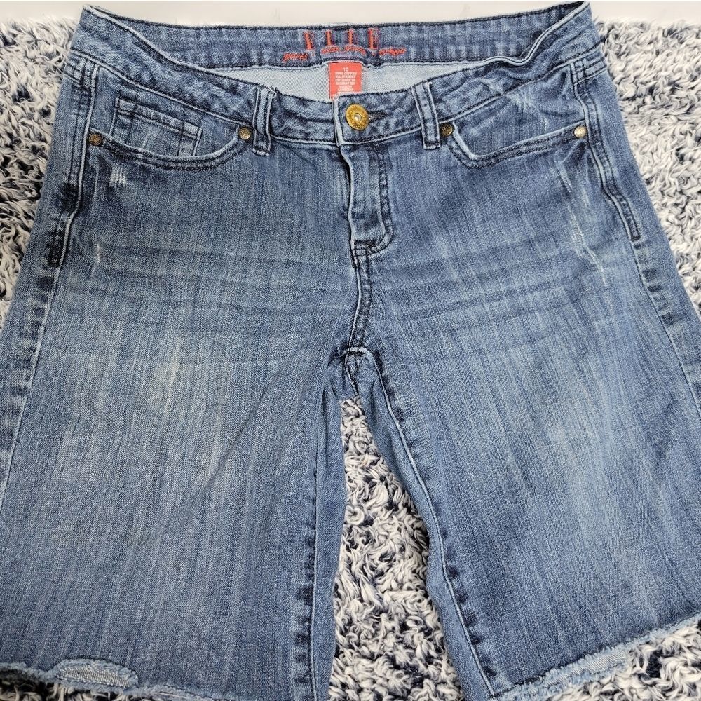 Elle Jean shorts 